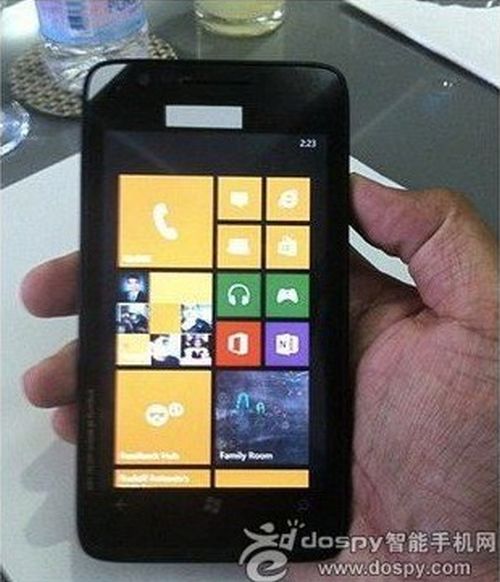 Nokia Max és Nokia Lumia 625