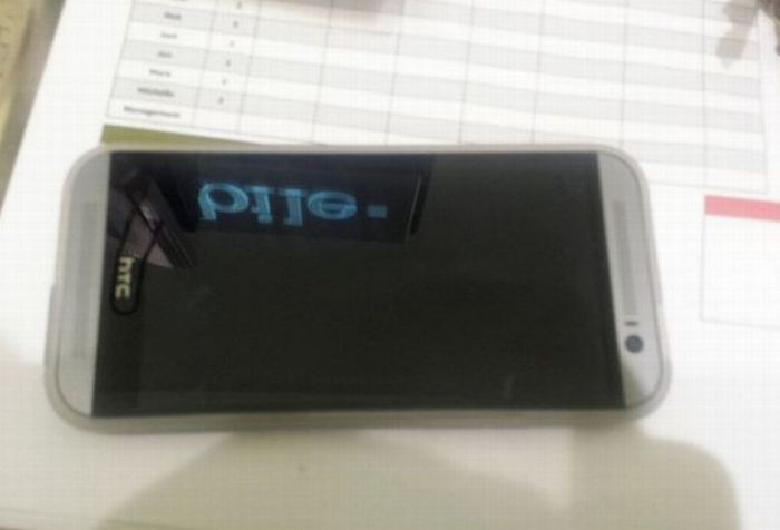 Kémfotókon a vadiúj HTC One