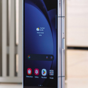 Új készülékkel érkezik a piacra a Samsung?!