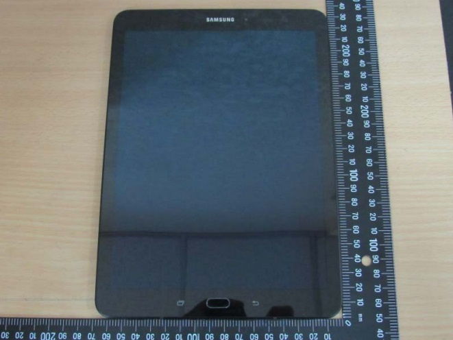 Galaxy Tab S3: üvegből és fémből