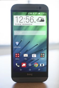 HTC One M8 Eye mobil