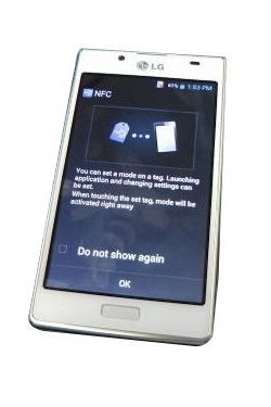 LG Optimus L7 P700 mobil