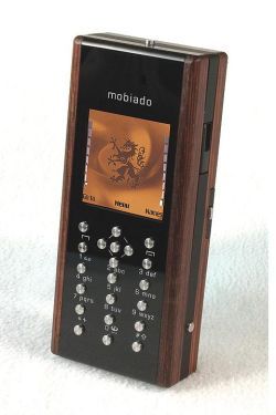 Mobiado Professional Executive Model mobil