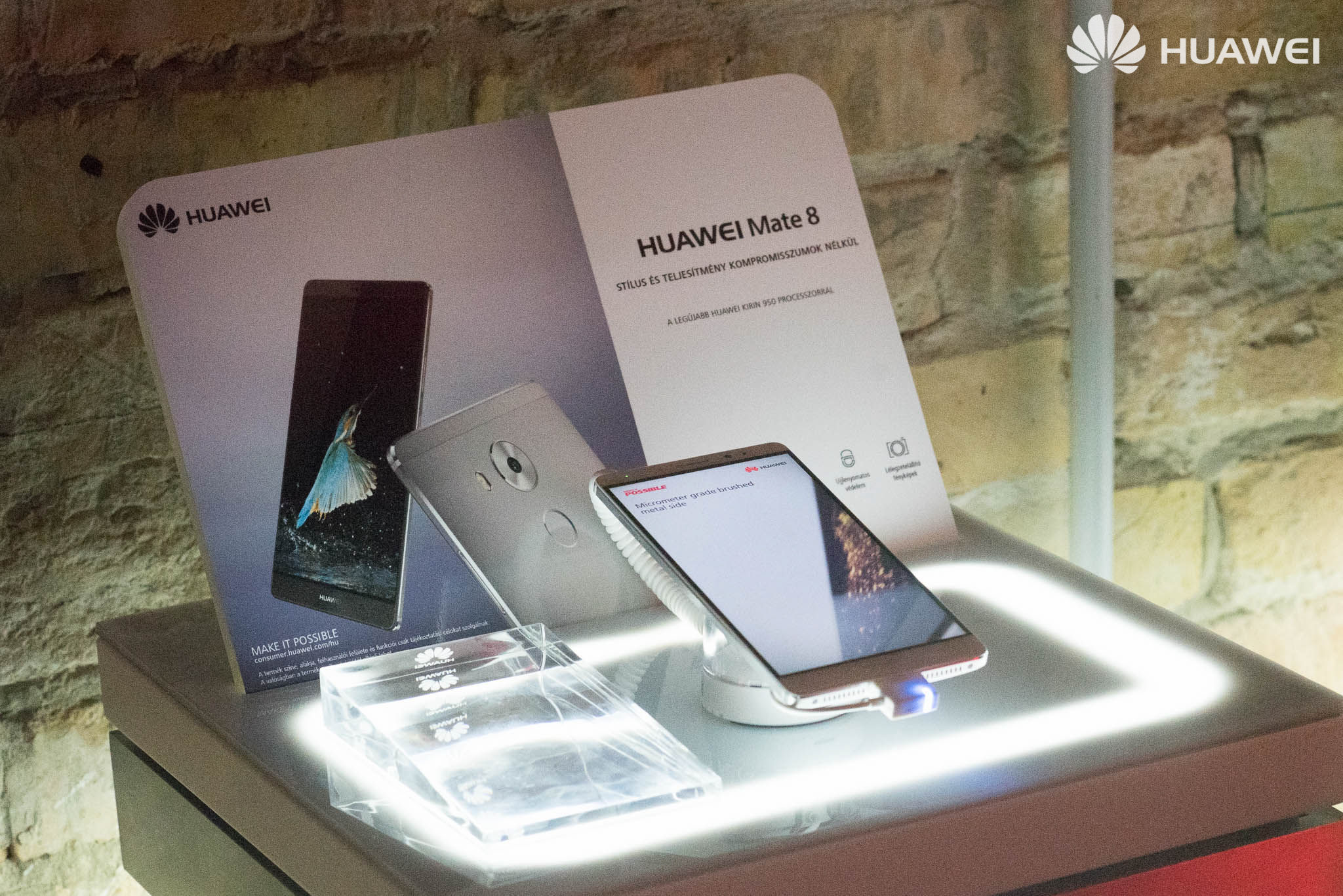 A Huawei Mate 8 okostelefon mától megvásárolható Magyarországon