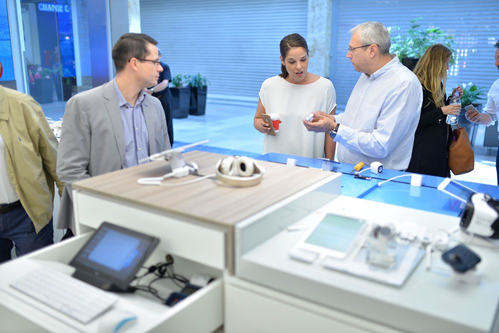 Digitális élménytérré változnak a Telenor üzletek