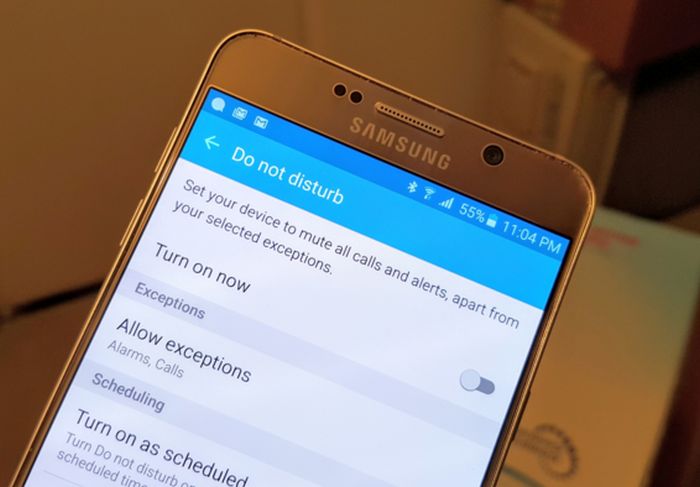 Hiba a gépezetben: Ne zavarj mód hiba gond akadt a Note 5-tel