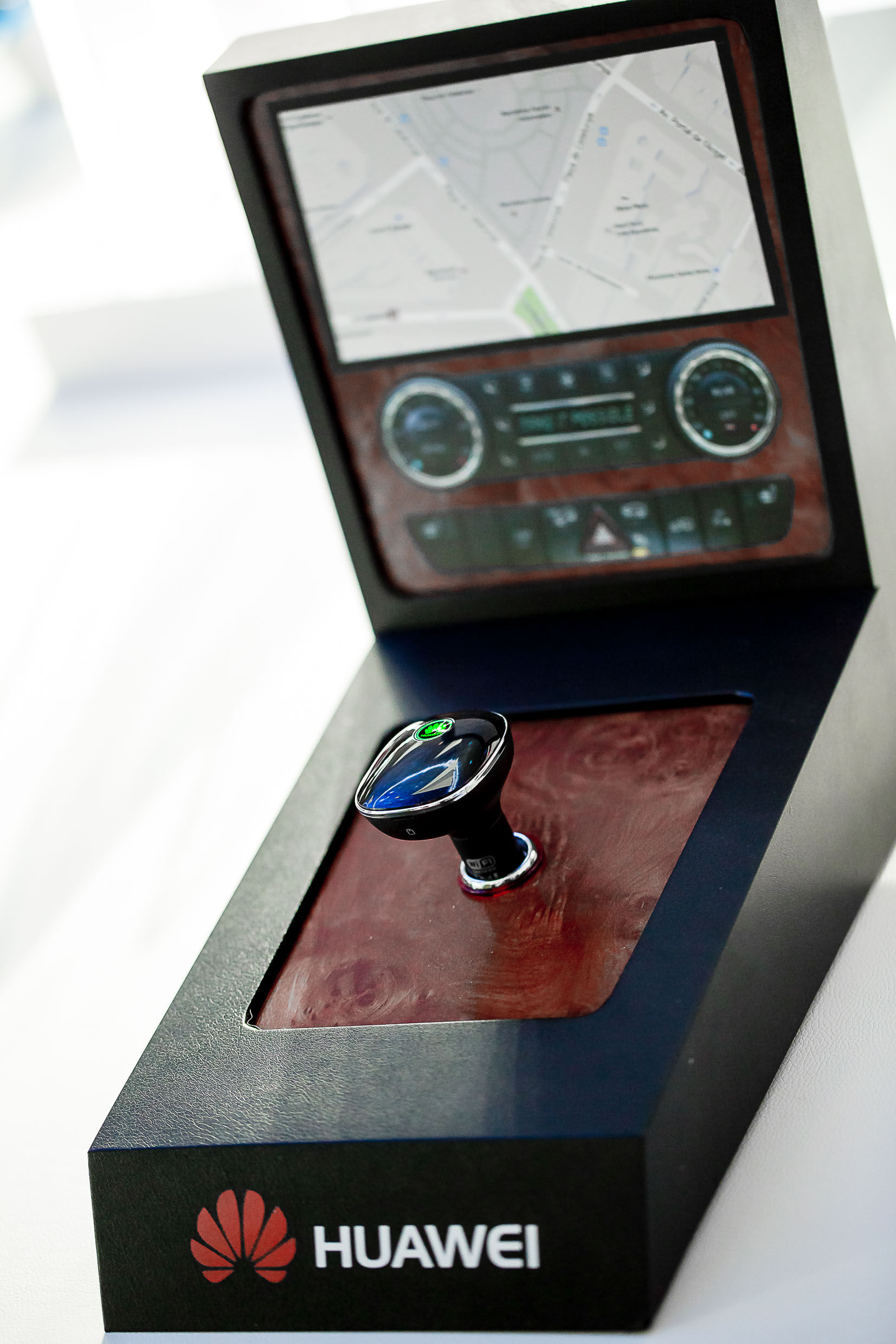 CarFi: Wi-Fi az autódban