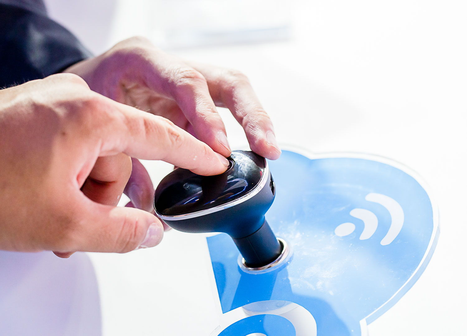 CarFi: Wi-Fi az autódban