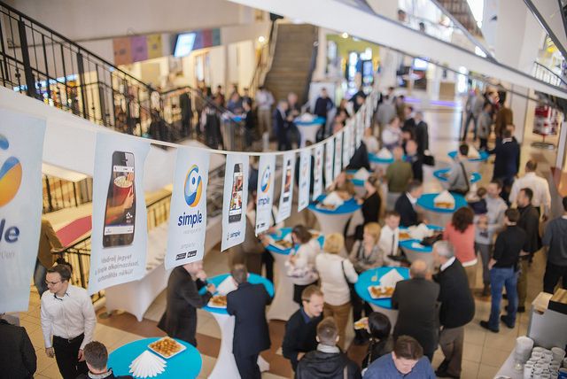 Simple Együttműködésben a Simple és a Samsung