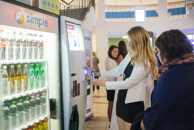 Simple Együttműködésben a Simple és a Samsung