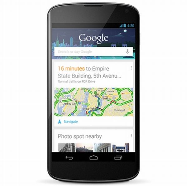 Nexus 5: 4.5 col, Snapdragon 600, 9 megapixel, CCD