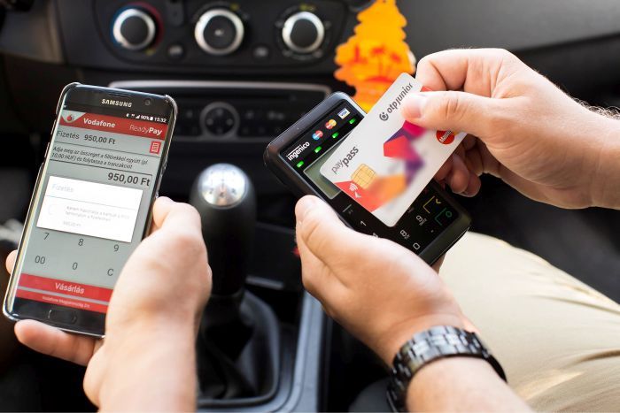 Vodafone ReadyPay mobil bankkártyás fizetés immár a Tele5 Taxinál is