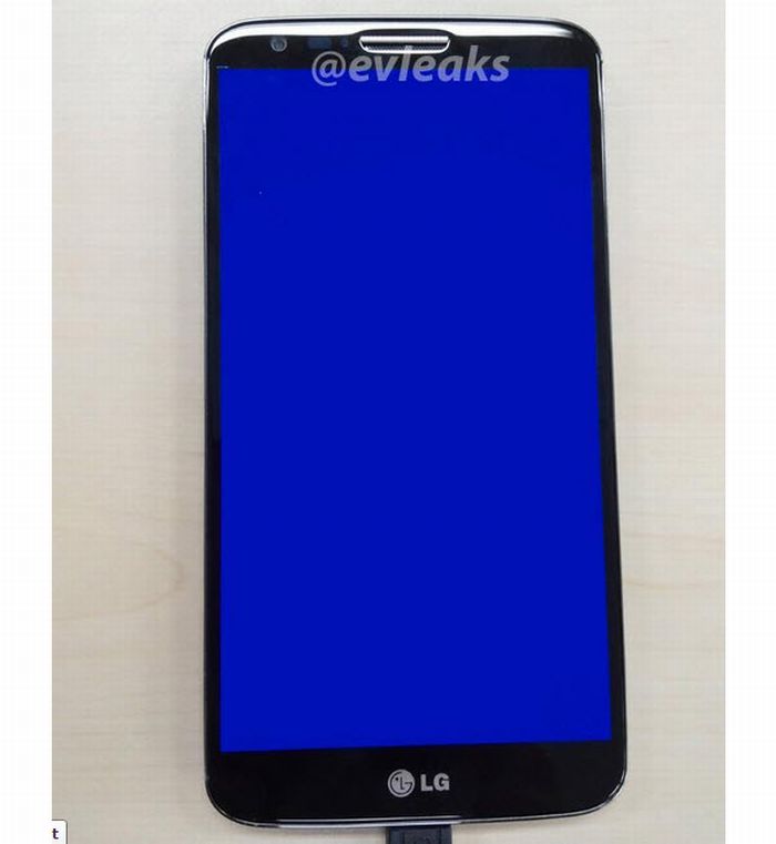 Ez lehet az LG Optimus G2 vagy a Nexus 5?