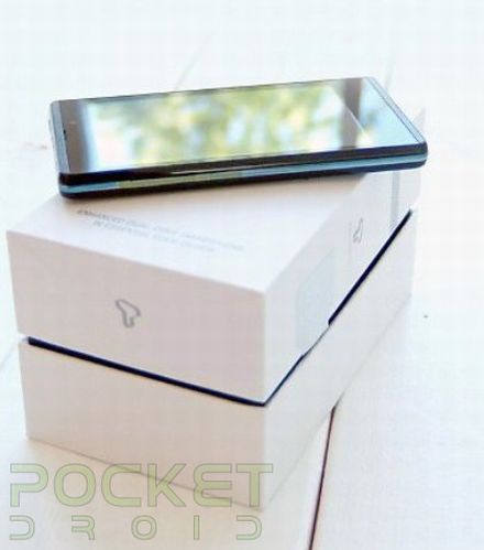 Kémfotón az LG Optimus EX