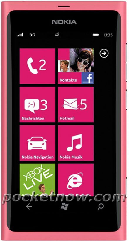 /txt/hirek/kepek/Nokia-800-Pink_20111019.jpg Lebukott! Sajtófotókon a Nokia 800