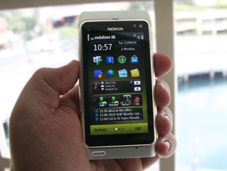 Nem épp olcsón érkezik a Nokia N8