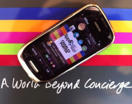 Méregdrága, aranyozott Nokia