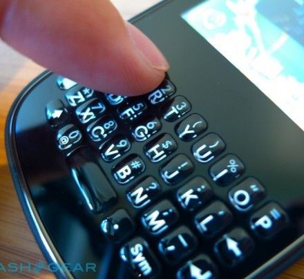 palm pixi Az elsõ Palm Pixi videó!