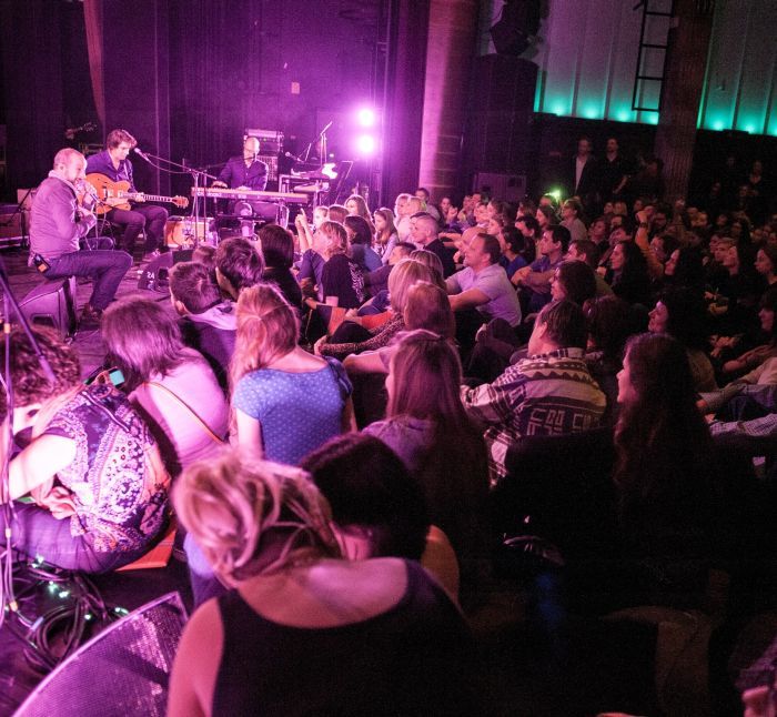 Quimby koncert újév este, nálad is!