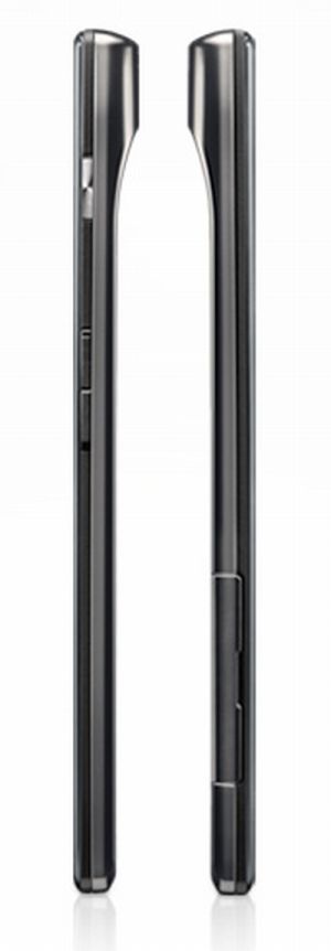 Motorola Droid RAZR: a világ legvékonyabb telefonja