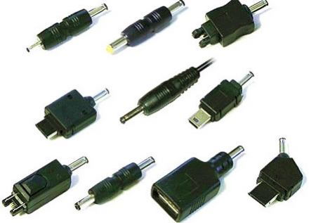 /txt/hirek/kepek/Universal-mobile-charger-1_20100802.jpg Egységesített mobiltöltõk az EU-ban 2011-tõl