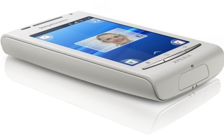 Íme Shakira avagy Sony Ericsson Xperia X8