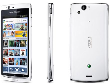 Megjelent az Xperia Arc S