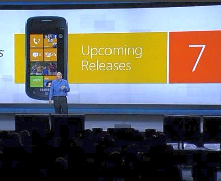 Ballmer a WP7-rõl