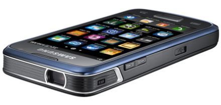 Megjelent a Samsung projektoros mobilja