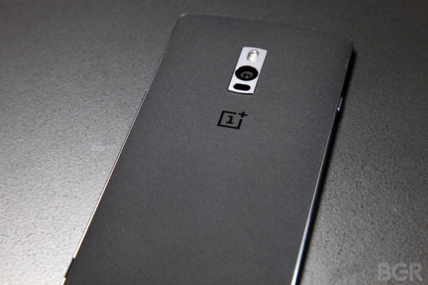 Két hét múlva itt az új OnePlus mobil!