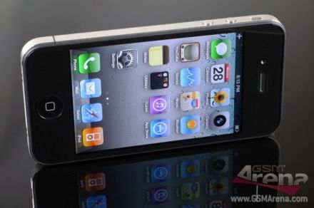 Jól teljesít az iPhone 4 akkumulátora