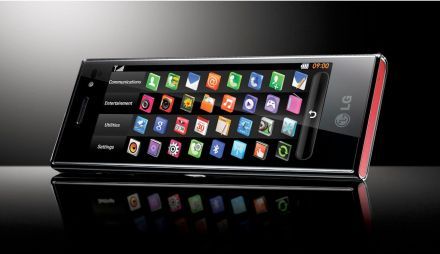 Óramobil és egyéb újdonságok a T-Mobile-nál