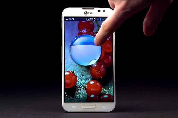 Még jobb lesz az LG: jön a G Pro 2