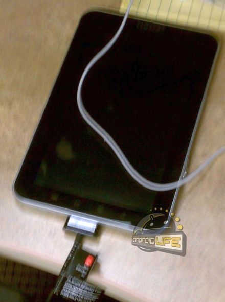 Kémfotón a Galaxy Tab 7.7 