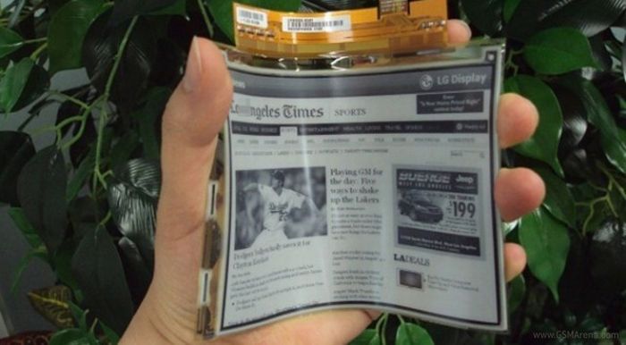 LG: jövőre biztosan jönnek hajlékony kijelzős telefonok