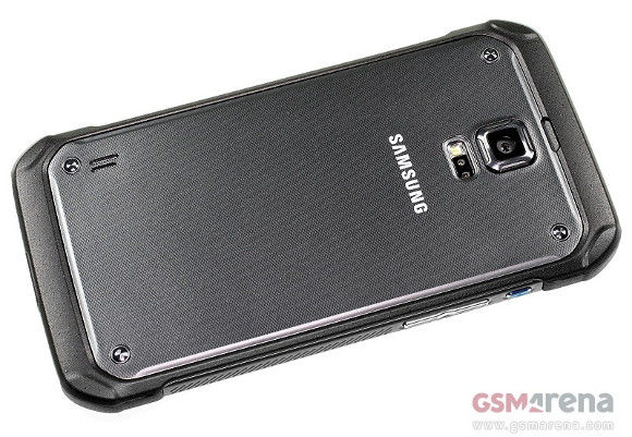 Lesz vízálló Galaxy S6!