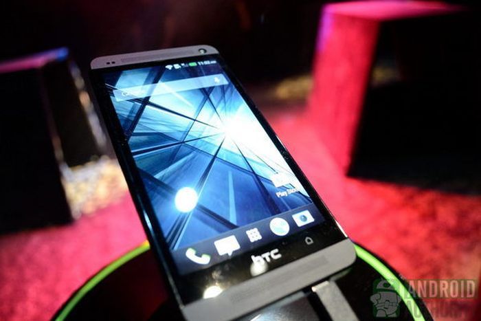HTC One: baj van a fantasztikus UltraPixel kamerával