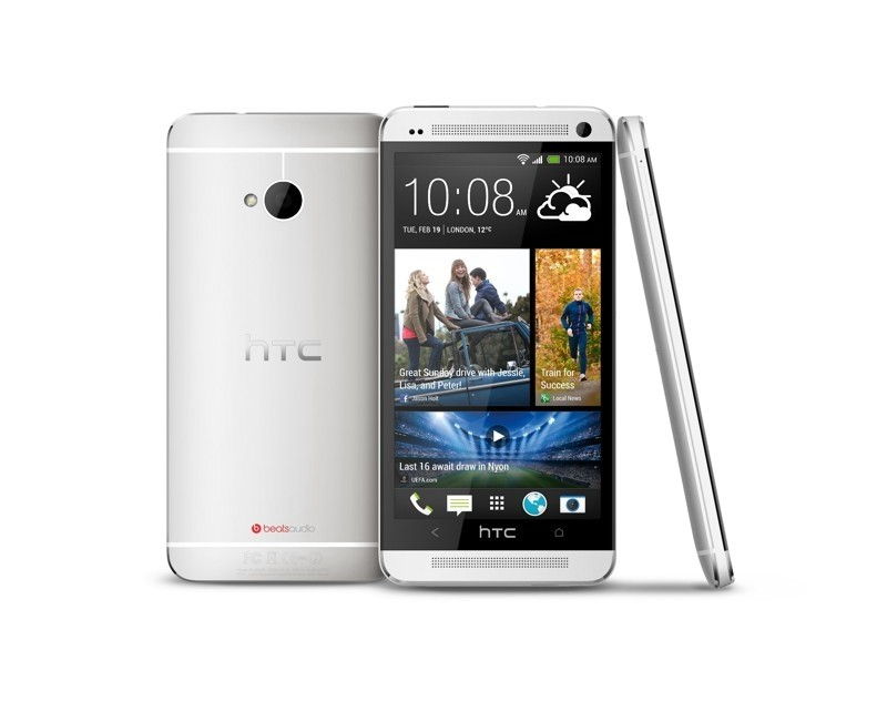Friss: megjelent a HTC One!