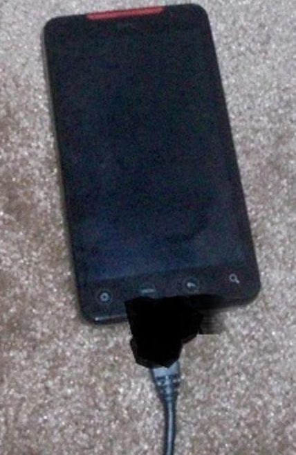 Lebukott a HTC Supersonic?