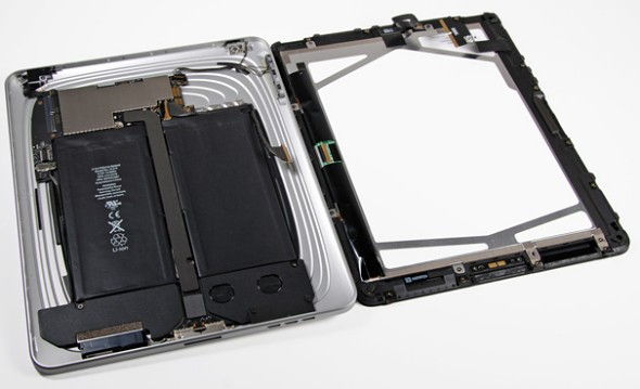 Áprilisban jön az iPad 2