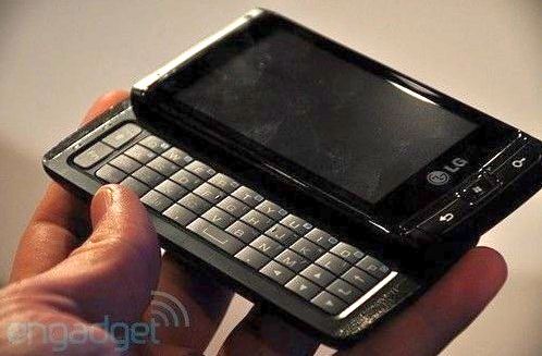 Újra kémfotón az LG Panther