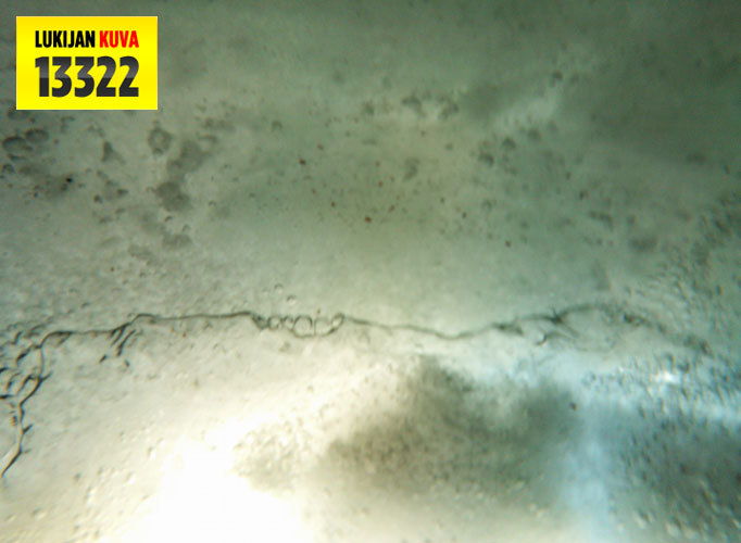 Túléli a Lumia 800 a jeges vizet?