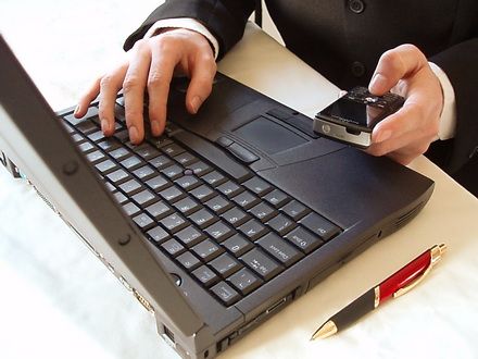 1 millióan mobilneteznek már