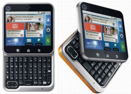Megjelent a Motorola FlipOut