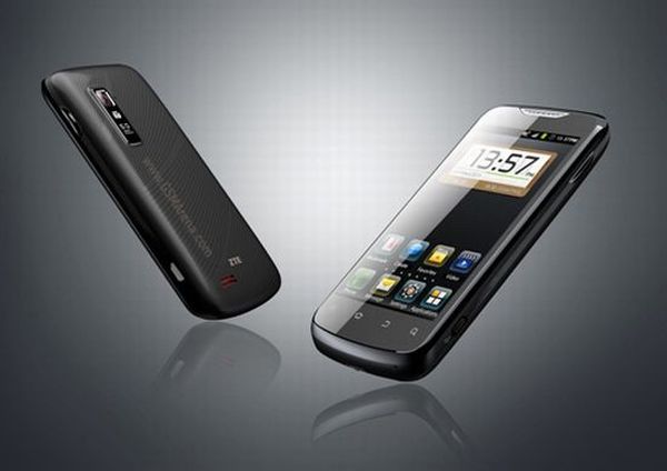 ZTE: Android 4.0 mobilok