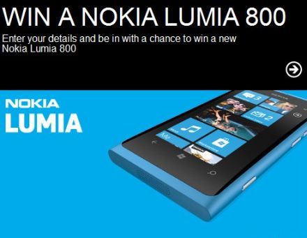 Ingyen öt Lumia 800 mobil a Nokiától