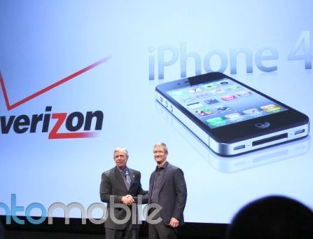 Kínába, Japánba és Koreába megy az új iPhone 4