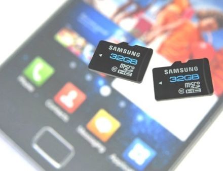 32 gigabájtos microSD a Samsungtól