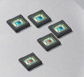 12 megapixeles kamera a Samsungtól