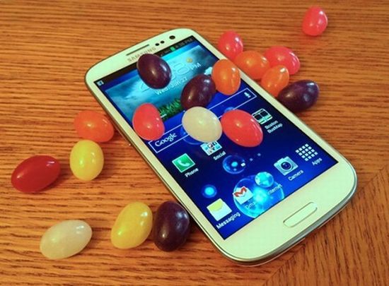 Csak októberre lesz Jelly Bean a Galaxy S3-ra